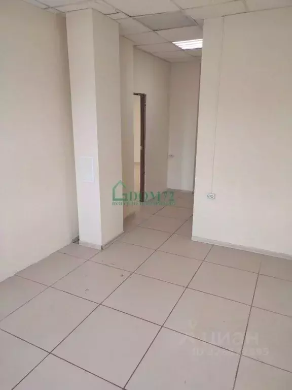 Помещение свободного назначения в Тюменская область, Тобольск 9-й мкр, ... - Фото 1