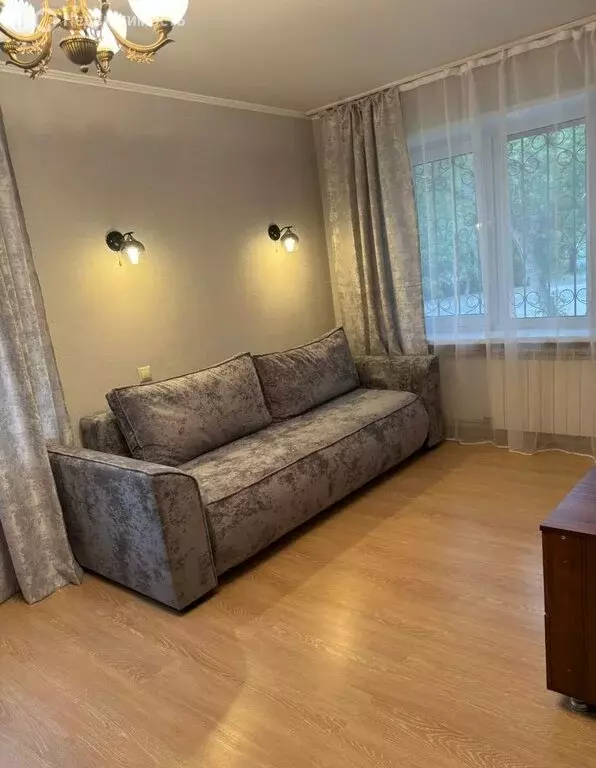 1-комнатная квартира: Волгоград, улица Маршала Ерёменко, 150 (32 м) - Фото 1