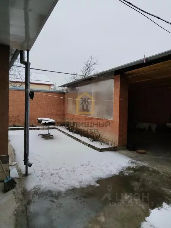 Дом в Ставропольский край, Пятигорск просп. Калинина (70 м) - Фото 1