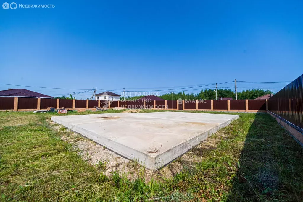 Участок в село Дубровичи, Зелёная улица (11 м) - Фото 0