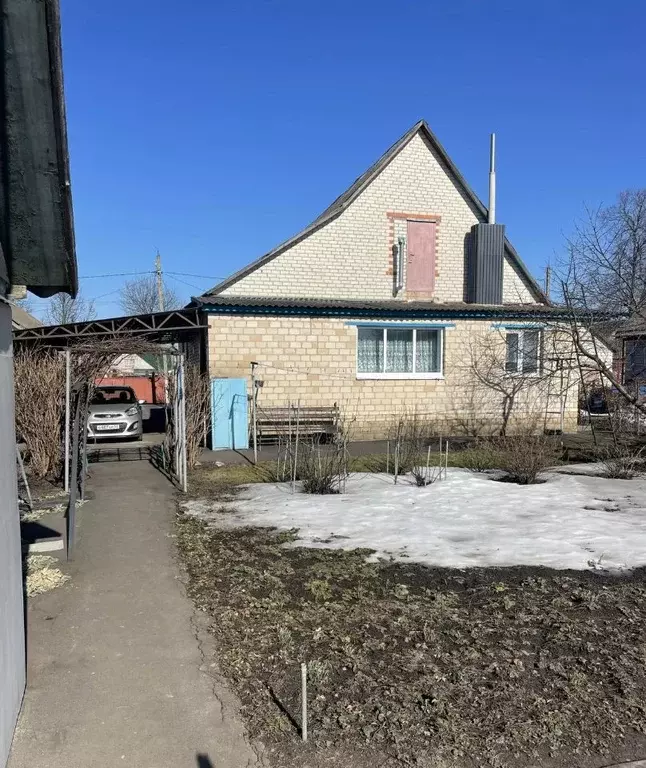 Дом в Орловская область, Глазуновка городское поселение, Глазуновка ... - Фото 2