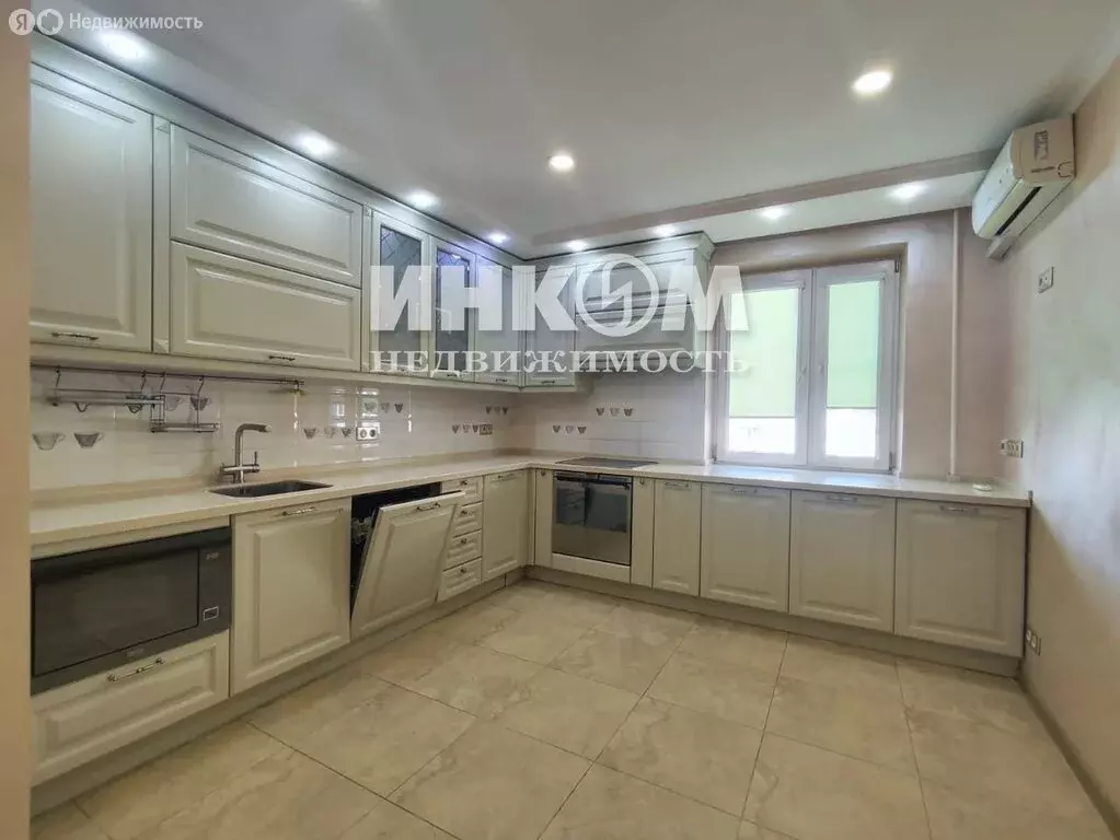 3-комнатная квартира: Москва, Пятницкое шоссе, 36к1 (76 м) - Фото 1