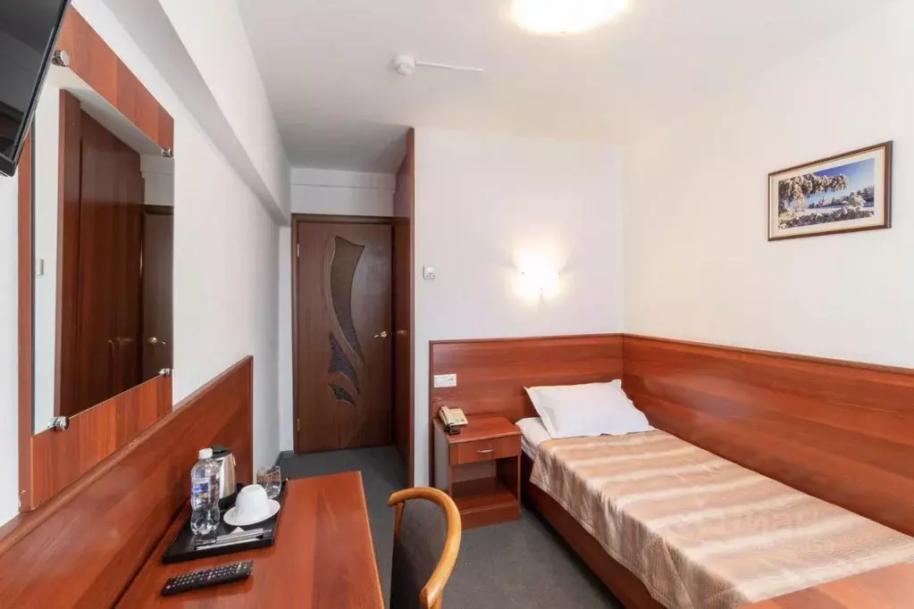 Комната Иркутская область, Иркутск ул. Сухэ-Батора, 7 (14.0 м) - Фото 2