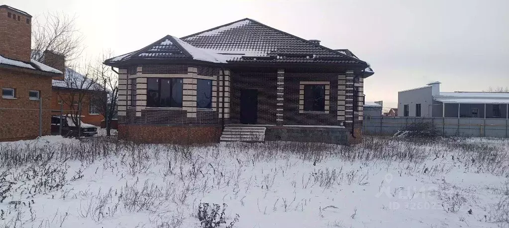 Дом в Ростовская область, Мясниковский район, с. Чалтырь ул. 50 лет ... - Фото 1