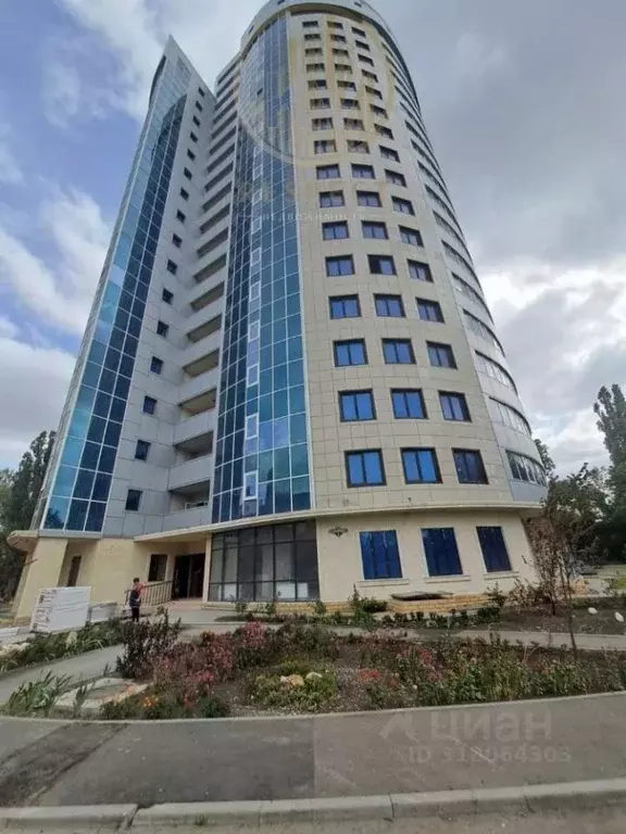 1-к кв. Ставропольский край, Пятигорск ул. Бунимовича, 1А (66.0 м) - Фото 1