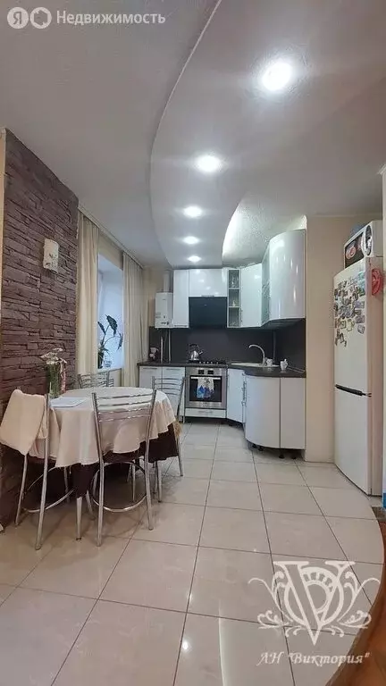 2-комнатная квартира: Сосногорск, Сосногорск, улица Горького, 20 (44 ... - Фото 2