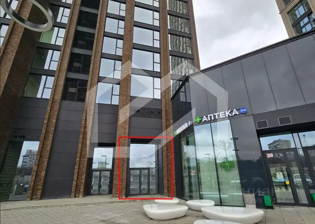 Торговая площадь в Москва просп. Генерала Дорохова, 49вл1 (79 м) - Фото 1