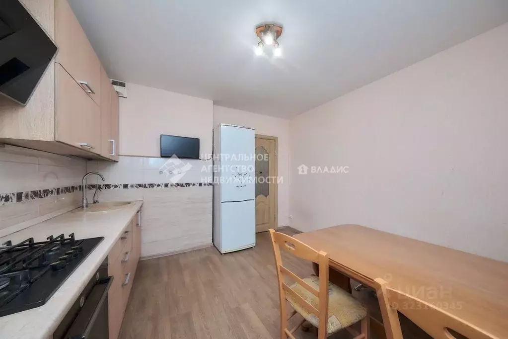 3-к кв. Рязанская область, Рязань Октябрьская ул., 33 (81.9 м) - Фото 1