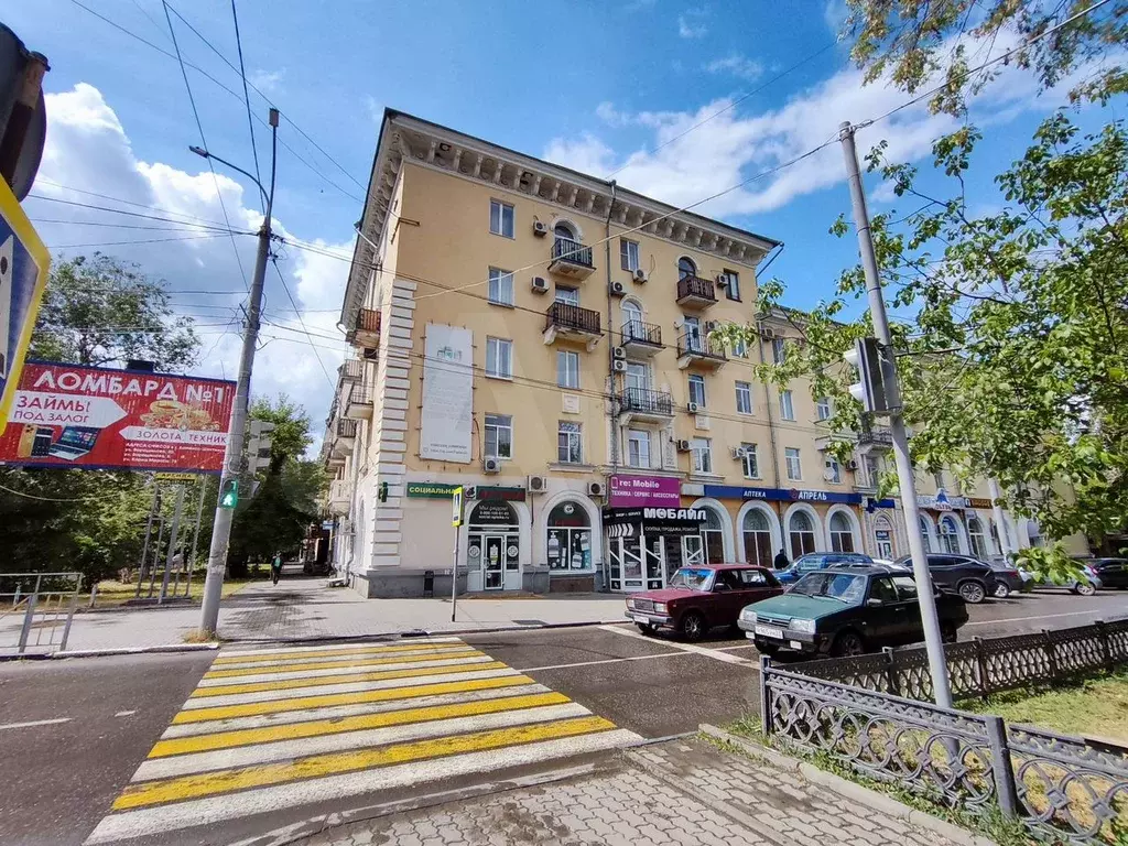 3-к. квартира, 90 м, 5/5 эт. - Фото 0