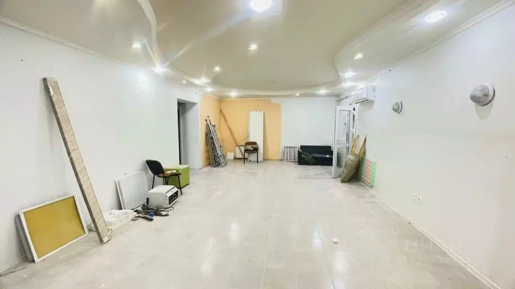 Помещение свободного назначения в Татарстан, Казань ул. Мулланура ... - Фото 1