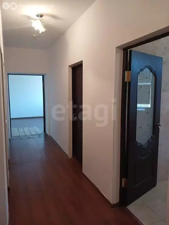 2-комнатная квартира: Карабулак, Нефтяная улица, 10 (52.4 м) - Фото 2