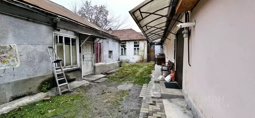 6-к кв. Северная Осетия, Владикавказ ул. Кирова, 27 (80.0 м) - Фото 0