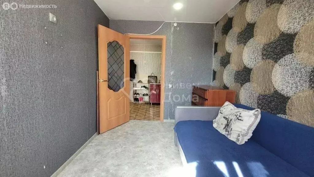 3-комнатная квартира: Волжский, Луганская улица, 1 (51.7 м) - Фото 1