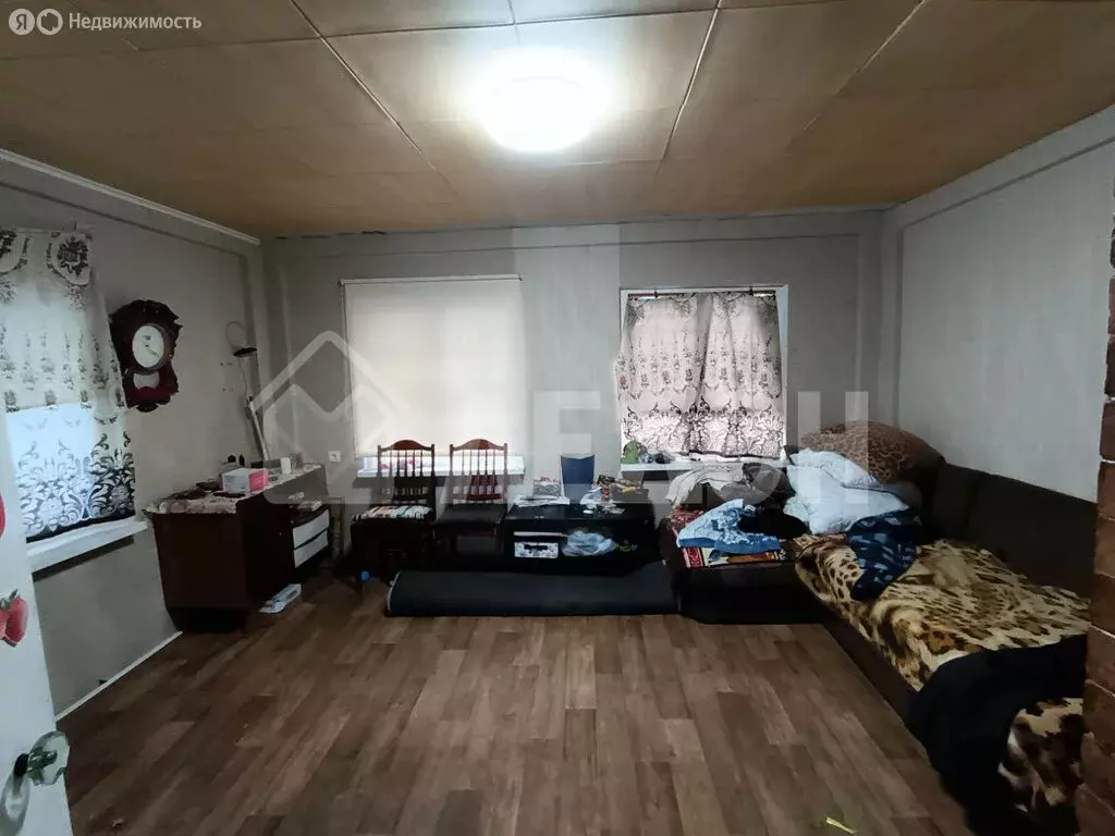 Дом в Омск, улица 10 лет Октября (40 м) - Фото 0