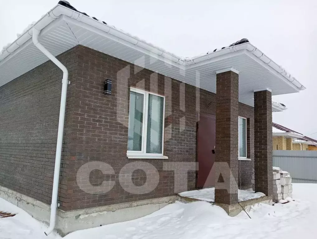 Дом в Воронежская область, с. Новая Усмань 142 (92 м) - Фото 1