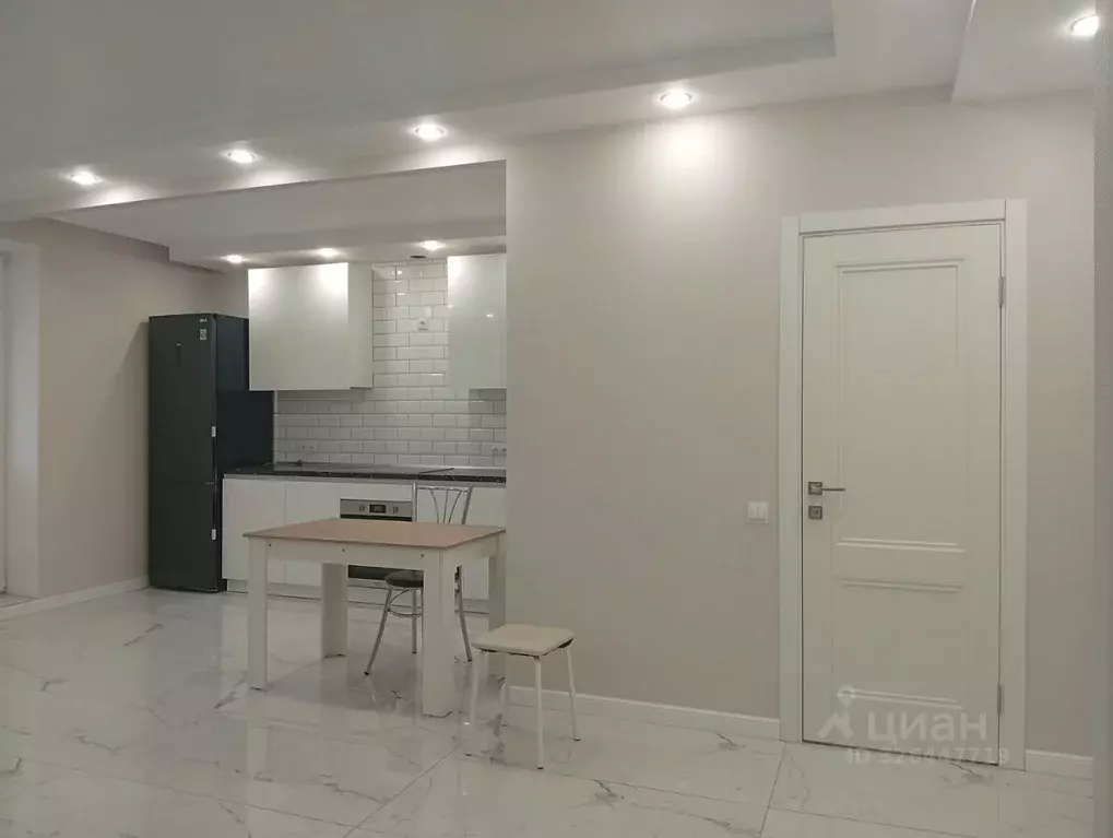 Студия Волгоградская область, Волгоград ул. 50 лет Октября, 20А (37.0 ... - Фото 2