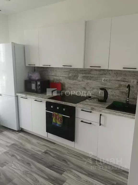 1-к кв. Новосибирская область, Новосибирск ул. Коминтерна, 89 (33.0 м) - Фото 0