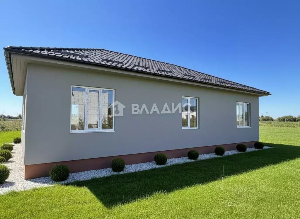 Дом в Воронежская область, Рамонский район, Яменское с/пос, д. ... - Фото 1