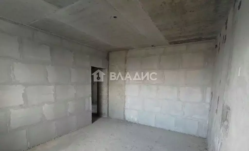 Продается 3-комнатная квартира - Фото 1