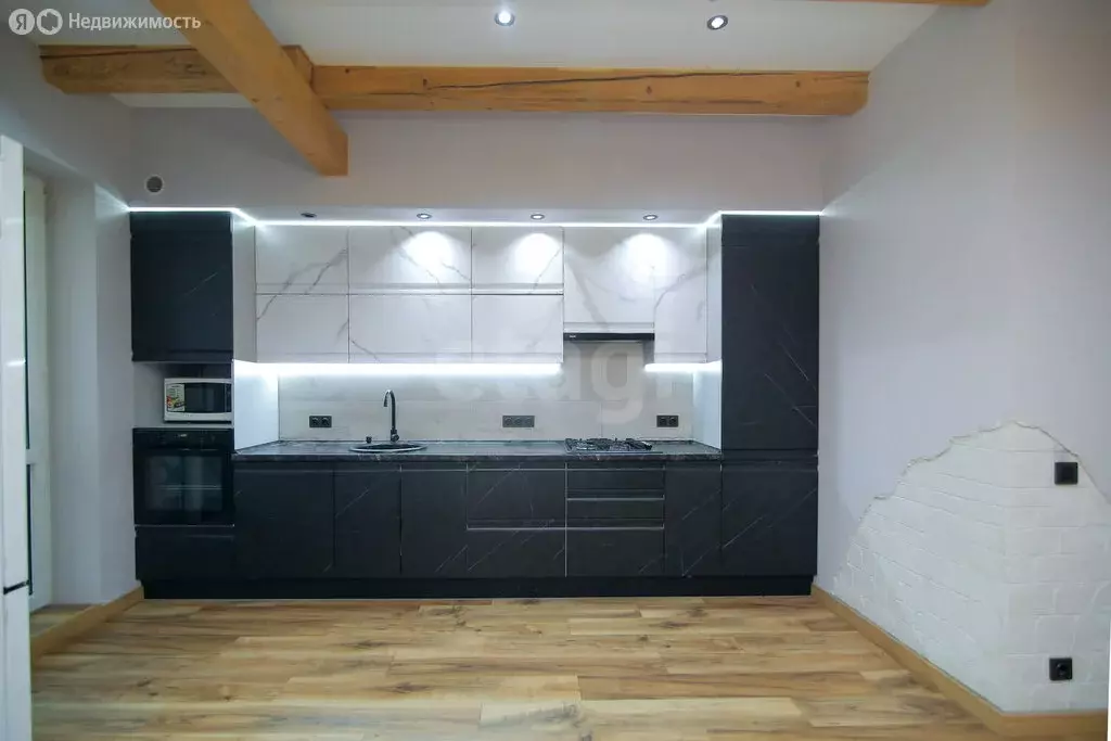 1-комнатная квартира: Гурьевск, Пражский бульвар, 9 (72.7 м) - Фото 2