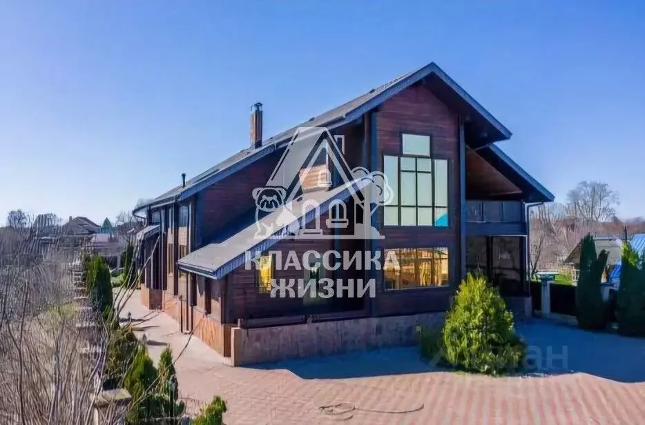 Дом в Нижегородская область, Балахна ул. Карла Маркса, 43 (336 м) - Фото 1