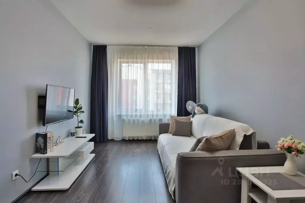 1-к кв. Санкт-Петербург ул. Генерала Кравченко, 7к3 (36.0 м) - Фото 0