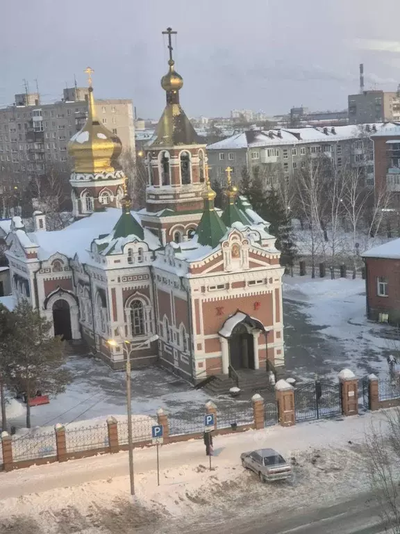 2-к кв. Омская область, Омск ул. Сулеймана Стальского, 12 (60.0 м) - Фото 0