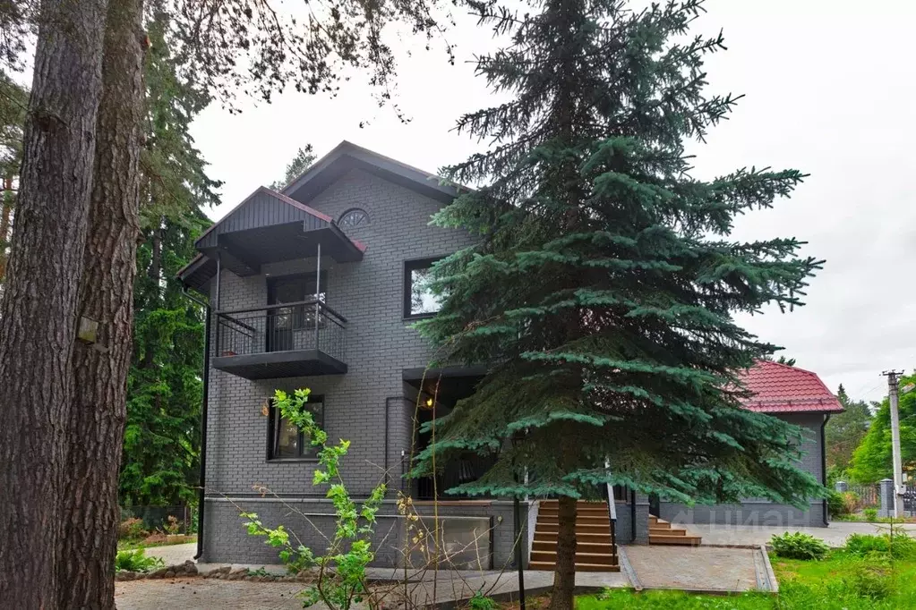 Коттедж в Москва д. Милорадово, 10 (370 м) - Фото 1