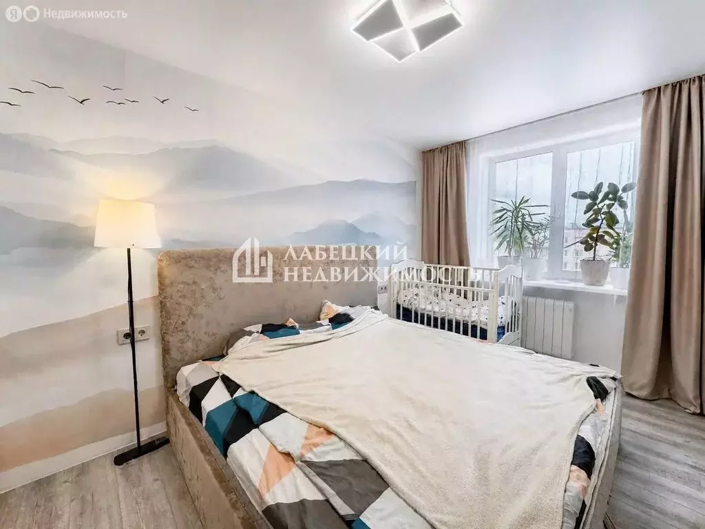 3-комнатная квартира: Санкт-Петербург, Народная улица, 87 (56 м) - Фото 1
