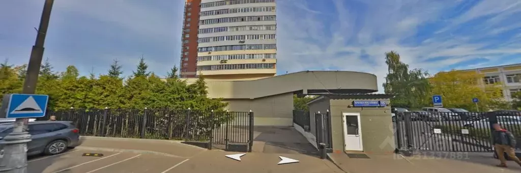 Гараж в Москва ул. Крылатские Холмы, 15К2 (17 м) - Фото 1