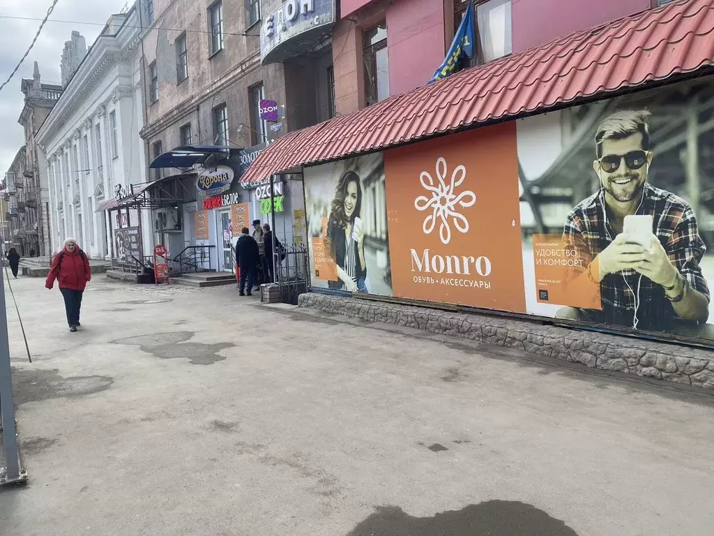 Помещение свободного назначения в Омская область, Омск ул. Богдана ... - Фото 0