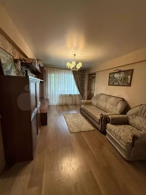 3-к. квартира, 55 м, 5/5 эт. - Фото 0