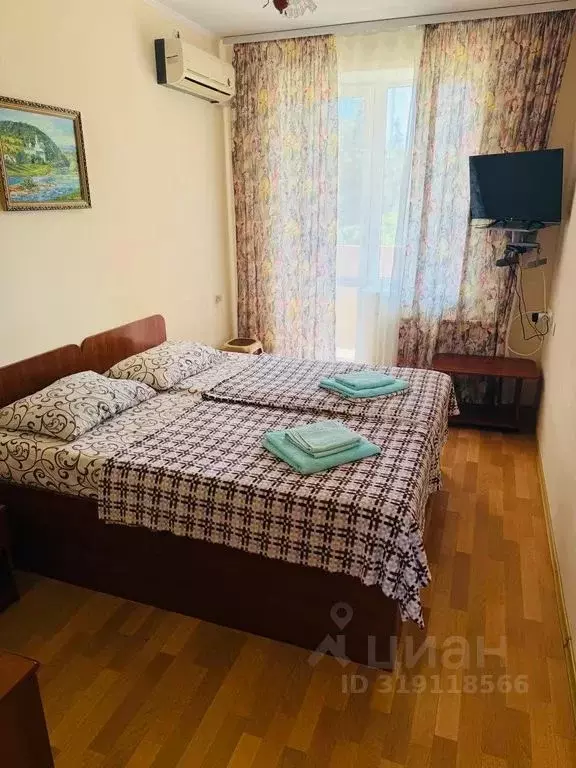 Комната Крым, Сакский район, Молочненское с/пос, с. Витино ул. ... - Фото 1