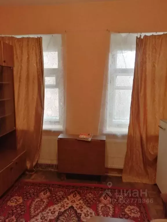 Комната Санкт-Петербург 3-я Советская ул., 32 (12.0 м) - Фото 1
