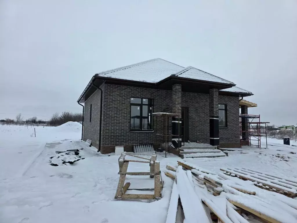 Дом в Курская область, Курский район, Щетинский сельсовет, Саблин хут. ... - Фото 2