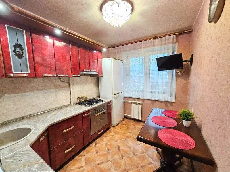 3-к. квартира, 68 м, 4/5 эт. - Фото 0