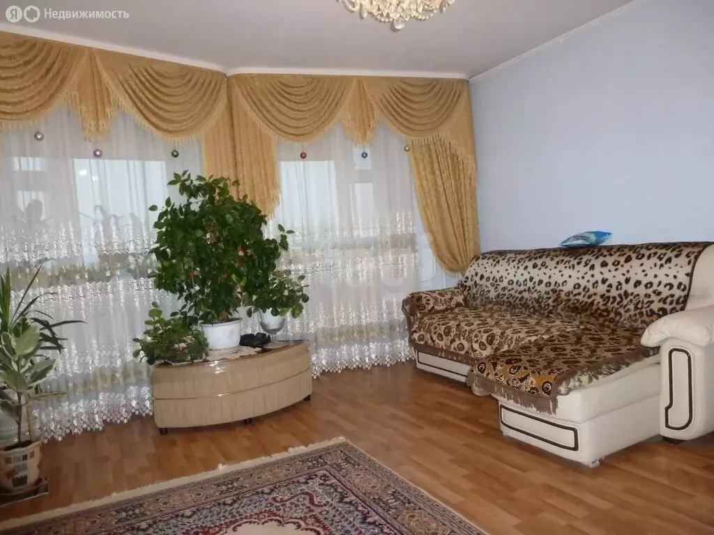 2-комнатная квартира: Тюмень, Депутатская улица, 80 (83.2 м) - Фото 2