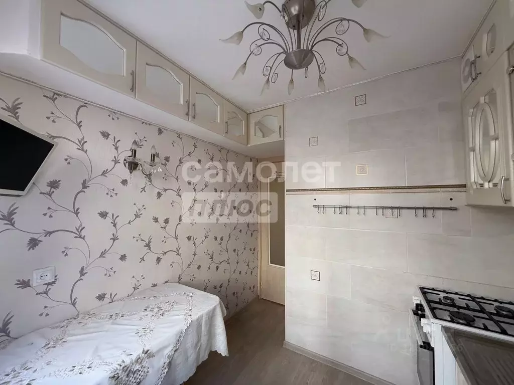 3-к кв. Свердловская область, Первоуральск ул. Емлина, 16А (59.6 м) - Фото 2