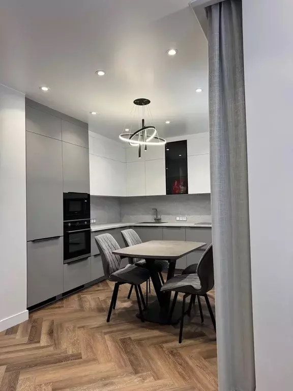 Продаётся 2-к квартира, 80.4 м - Фото 1