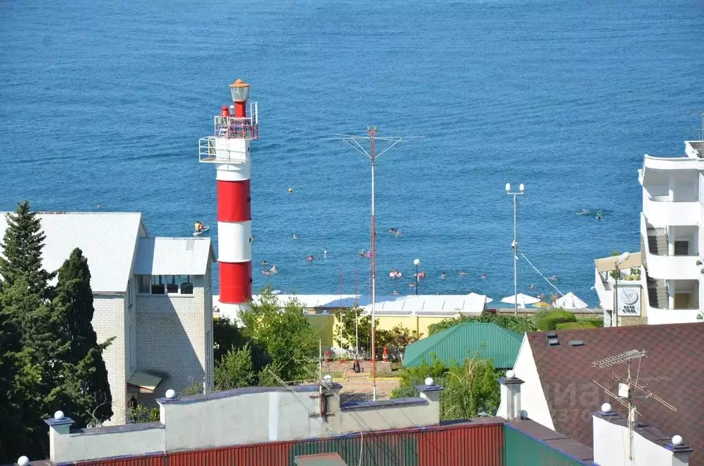 2-к кв. Краснодарский край, Сочи пер. Богдана Хмельницкого, 8 (70.0 м) - Фото 1