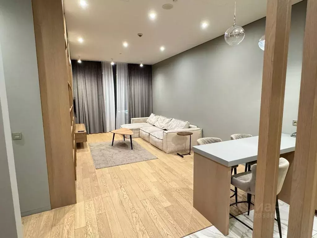 2-к кв. Москва 1-й Красногвардейский проезд, 22с1 (65.0 м) - Фото 1