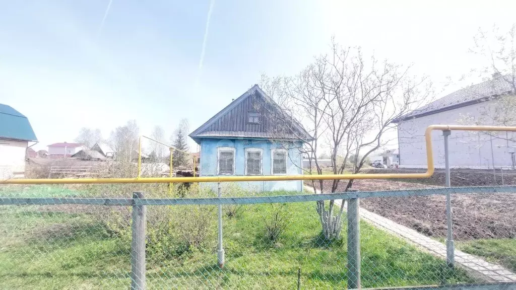 Дом в Архангельская область, Котлас ул. Щорса, 23 (30 м) - Фото 1