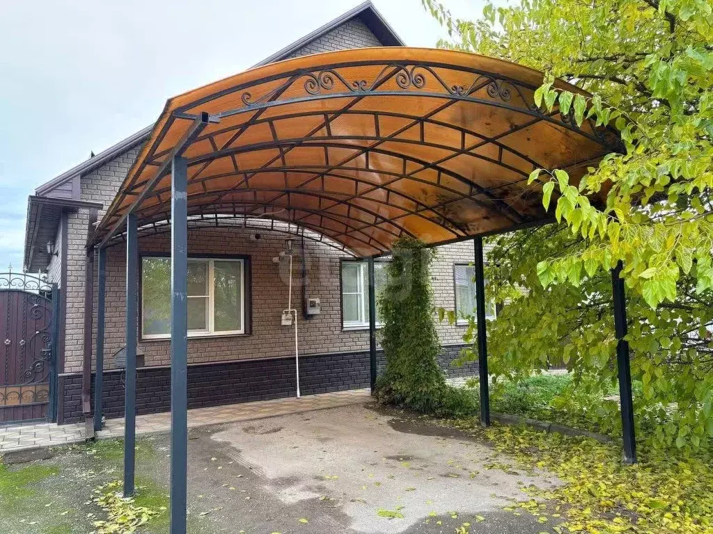 Дом в Белгородская область, Валуйки ул. Володарского, 152 (138 м) - Фото 2