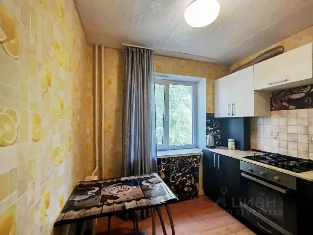 2-к кв. Калининградская область, Калининград ул. Гайдара, 37 (44.8 м) - Фото 0