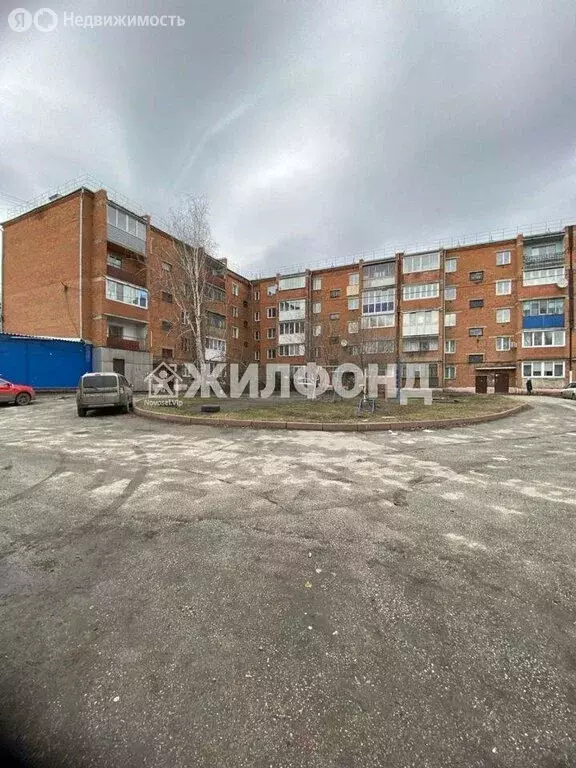 3-комнатная квартира: Ленинск-Кузнецкий, улица Пушкина, 12 (59 м) - Фото 1