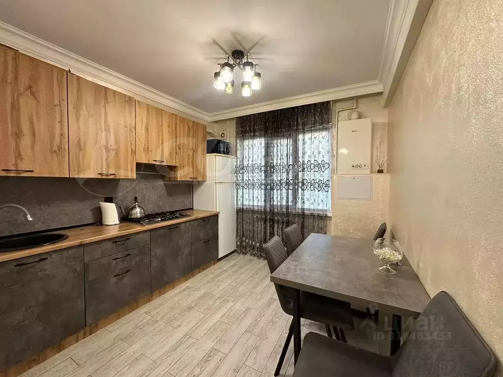 3-к кв. Дагестан, Махачкала ул. Лаптиева, 87 (62.0 м) - Фото 0