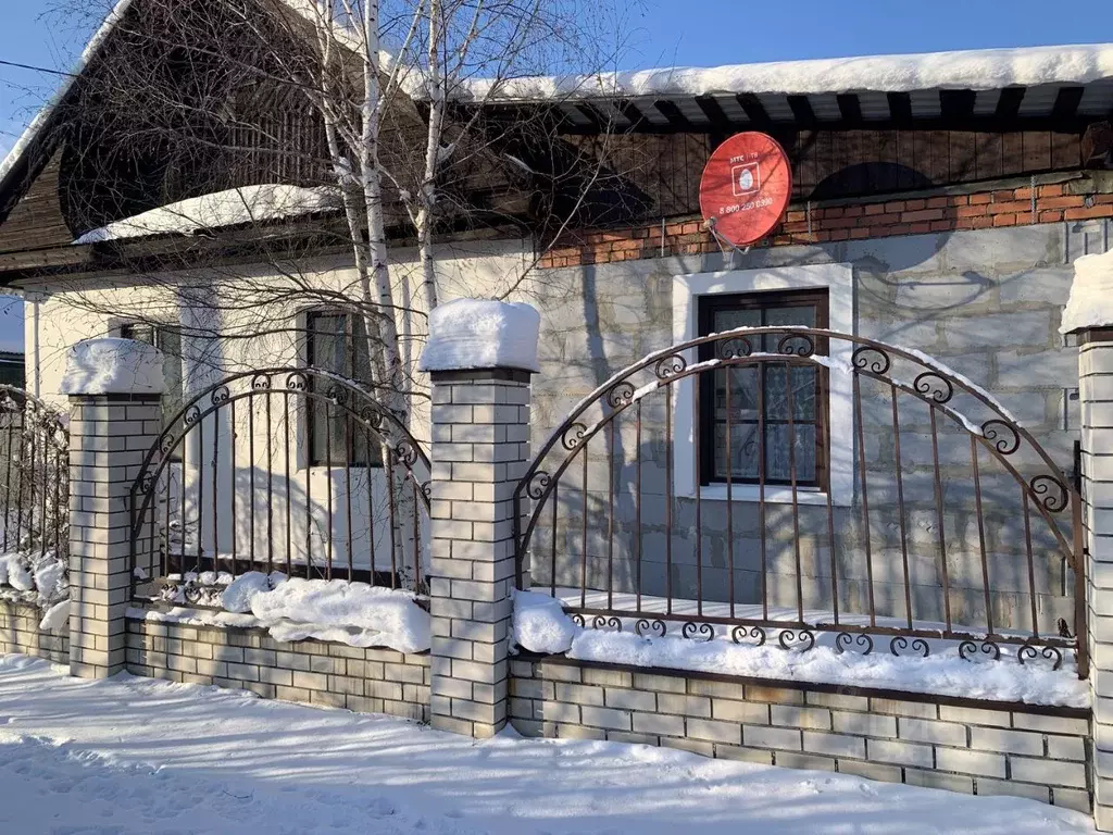 Дом в Свердловская область, Екатеринбург ул. Патриотов, 47 (60 м) - Фото 1