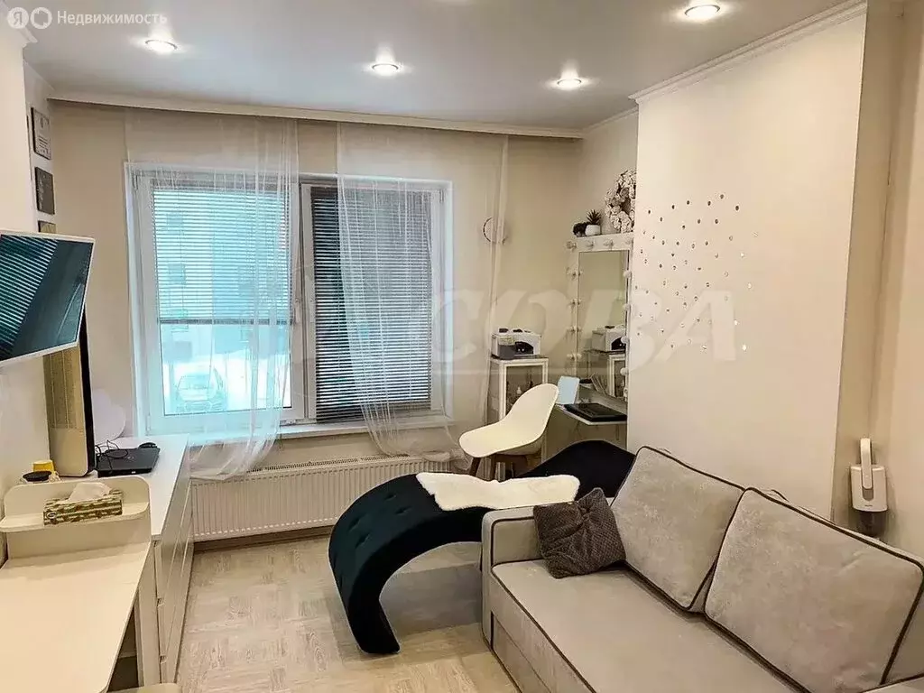 Квартира-студия: Тюмень, улица 50 лет Октября, 57В (20.1 м) - Фото 2