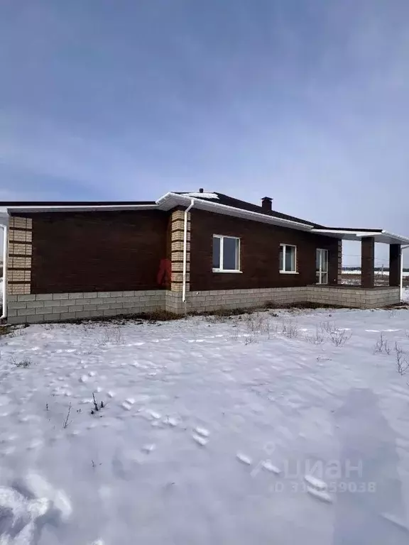 Дом в Белгородская область, Белгородский район, Разумное рп  (150 м) - Фото 1