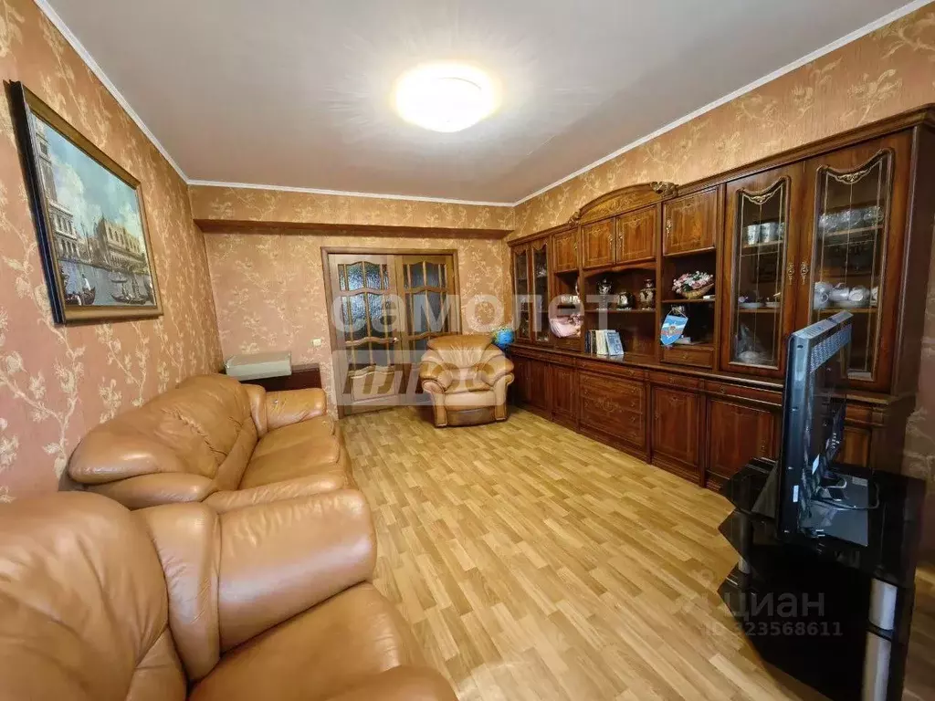 3-к кв. Орловская область, Орел пл. Поликарпова, 10 (71.0 м) - Фото 2